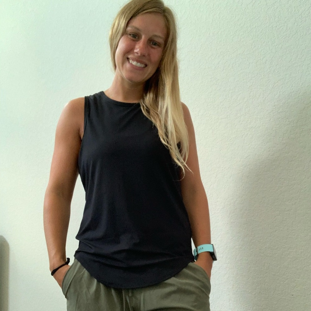 Meet your Posher, Olivia